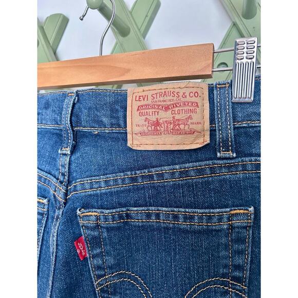 Vintage Levi's Classic Relaxed Tapered High Rise Jeans Size 4 - Picture 7 of 7